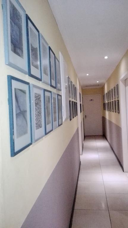 Villa Via Hotel Midrand Exterior photo